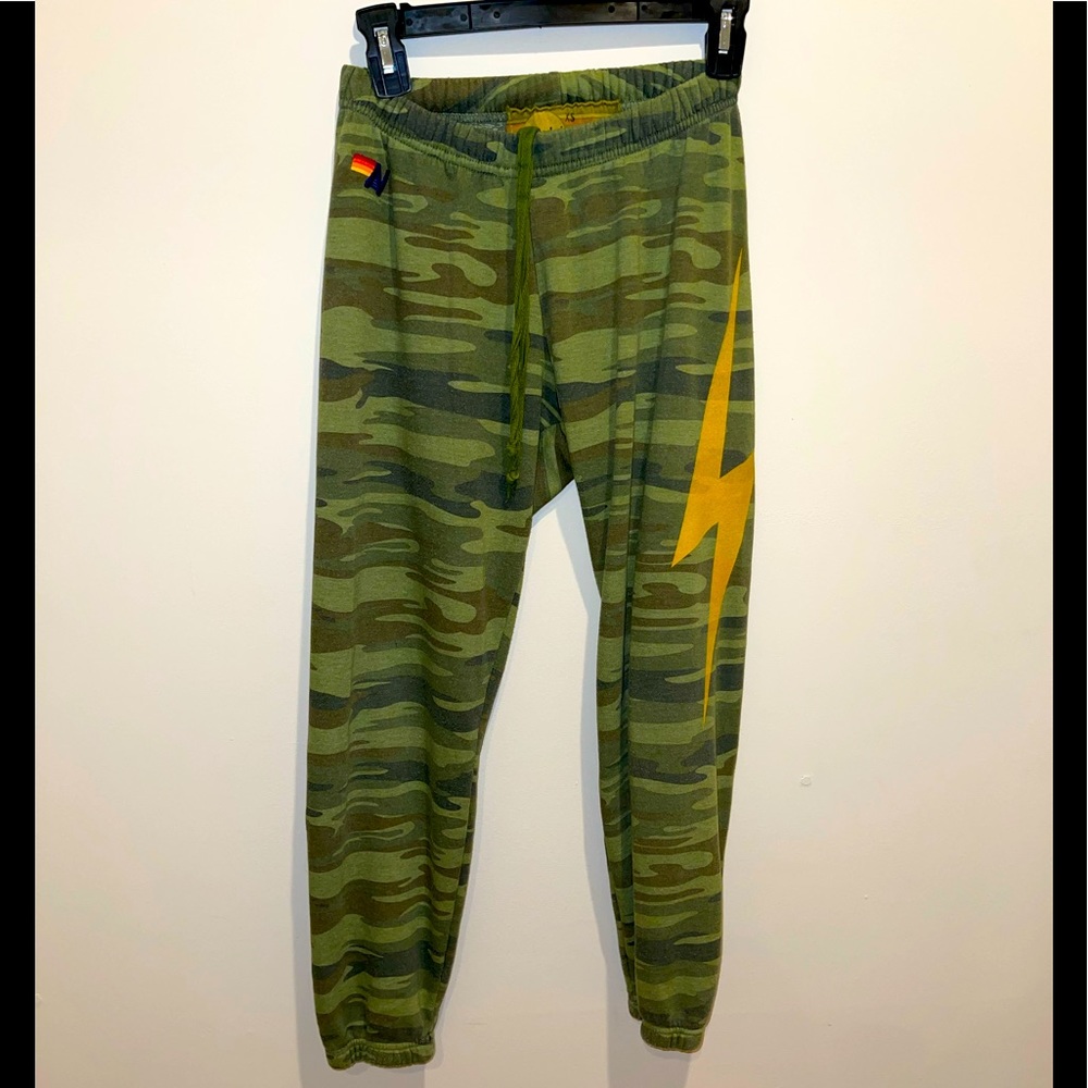 Aviator Nation camo green sweatpants, size XS.